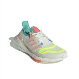 New Adidas Ultraboost 22 White Tint with Turbo and Mint Rush Size 8.5